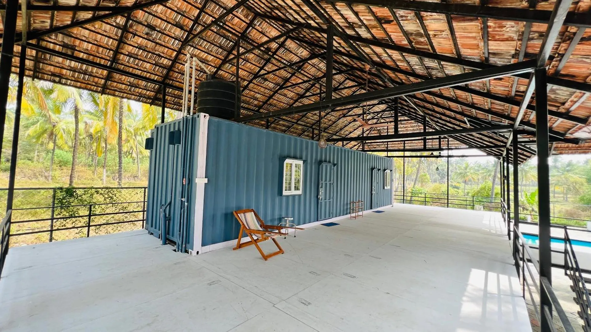 Haydays Farm Stay Ac Container House With Pool Kozhinjampāra