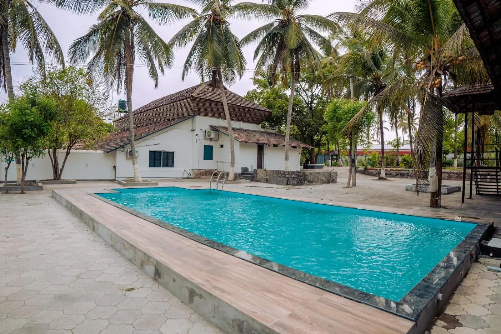 Haydays Farm Stay Ac Container House With Pool Kozhinjampāra 0*,