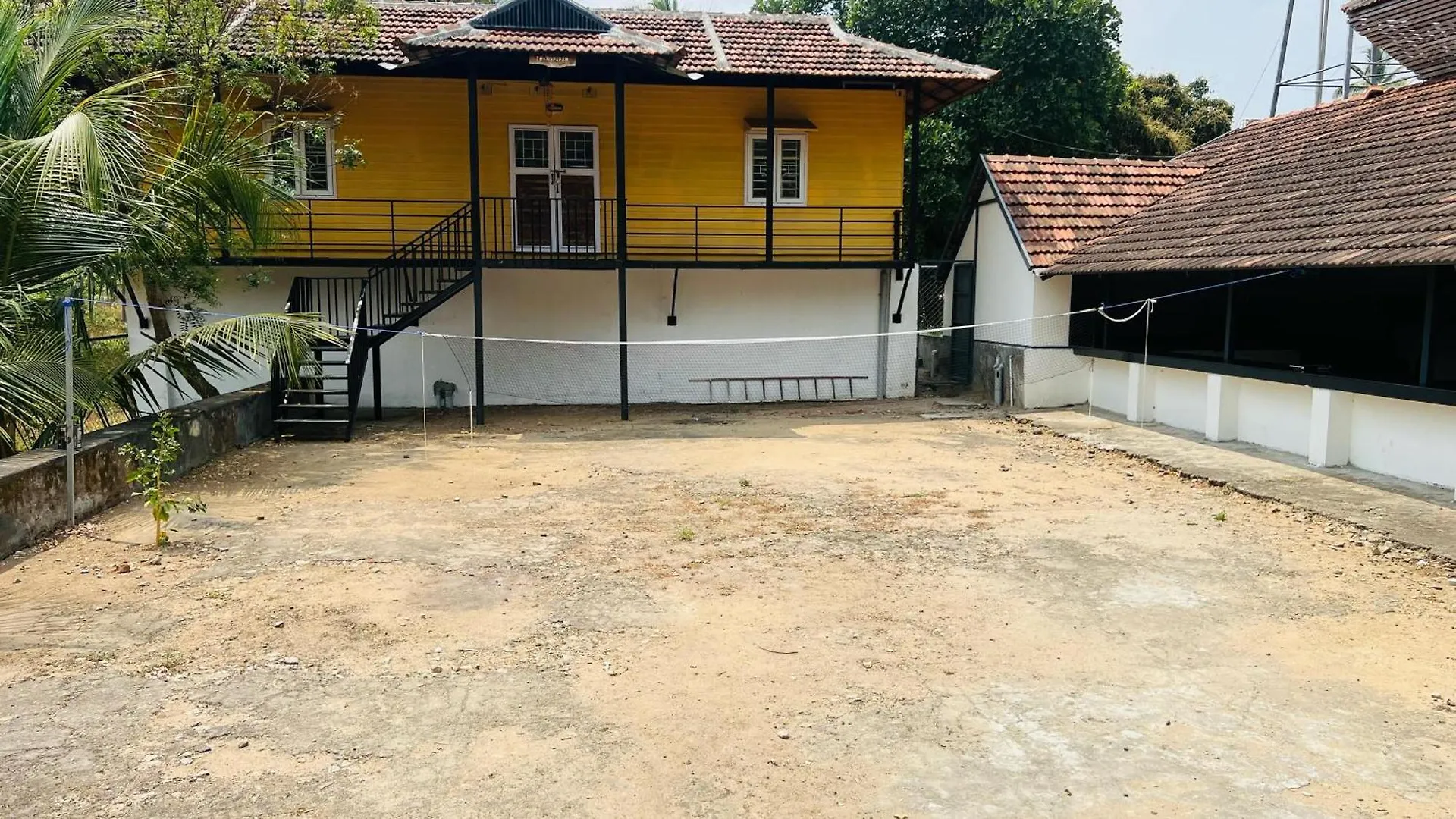 Haydays Farm Stay Ac Container House With Pool Kozhinjampāra