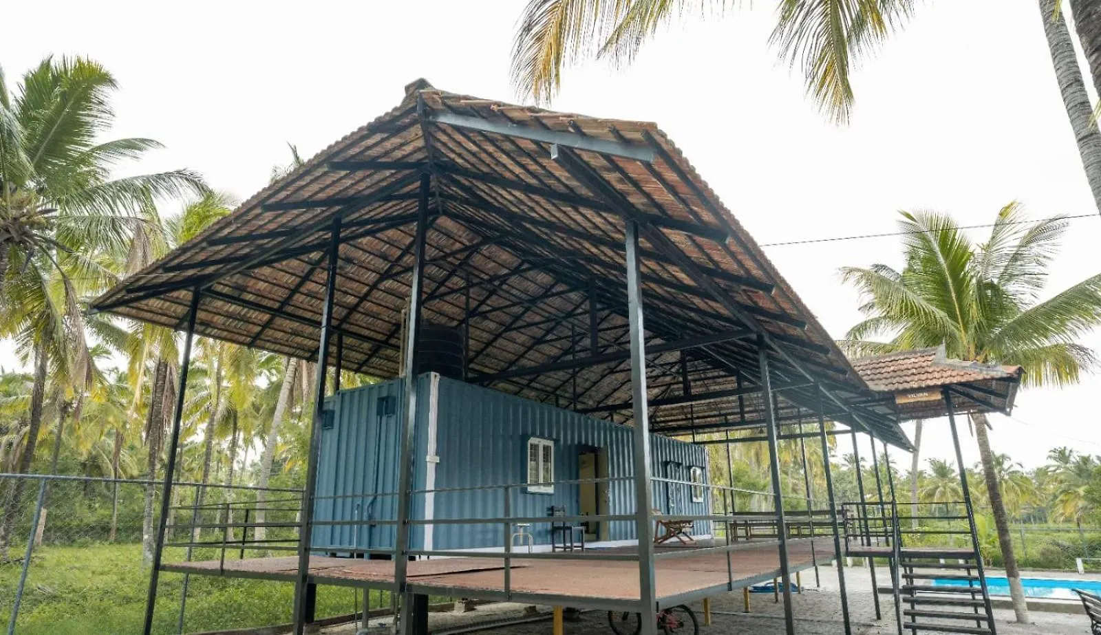 Haydays Farm Stay Ac Container House With Pool Kozhinjampāra