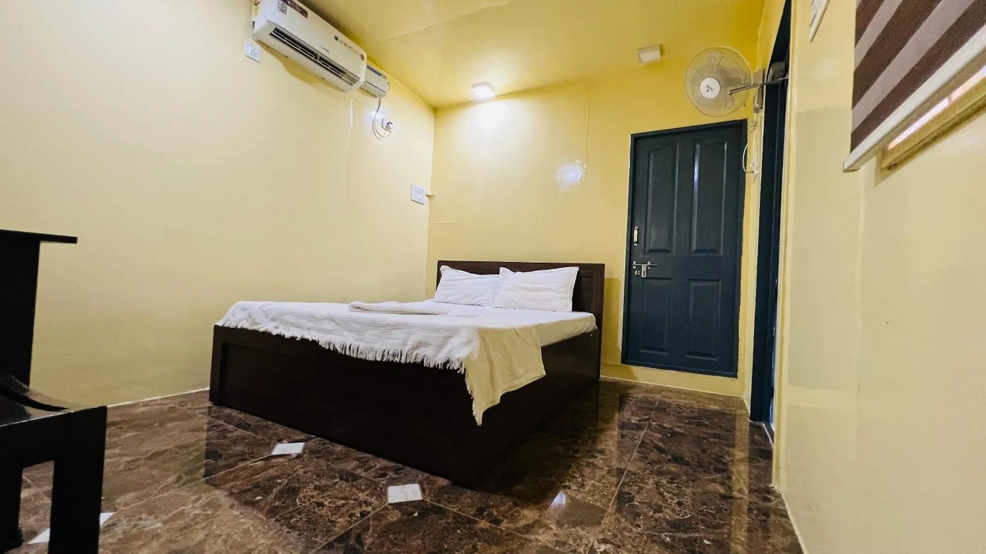 Haydays Farm Stay Ac Container House With Pool Kozhinjampāra
