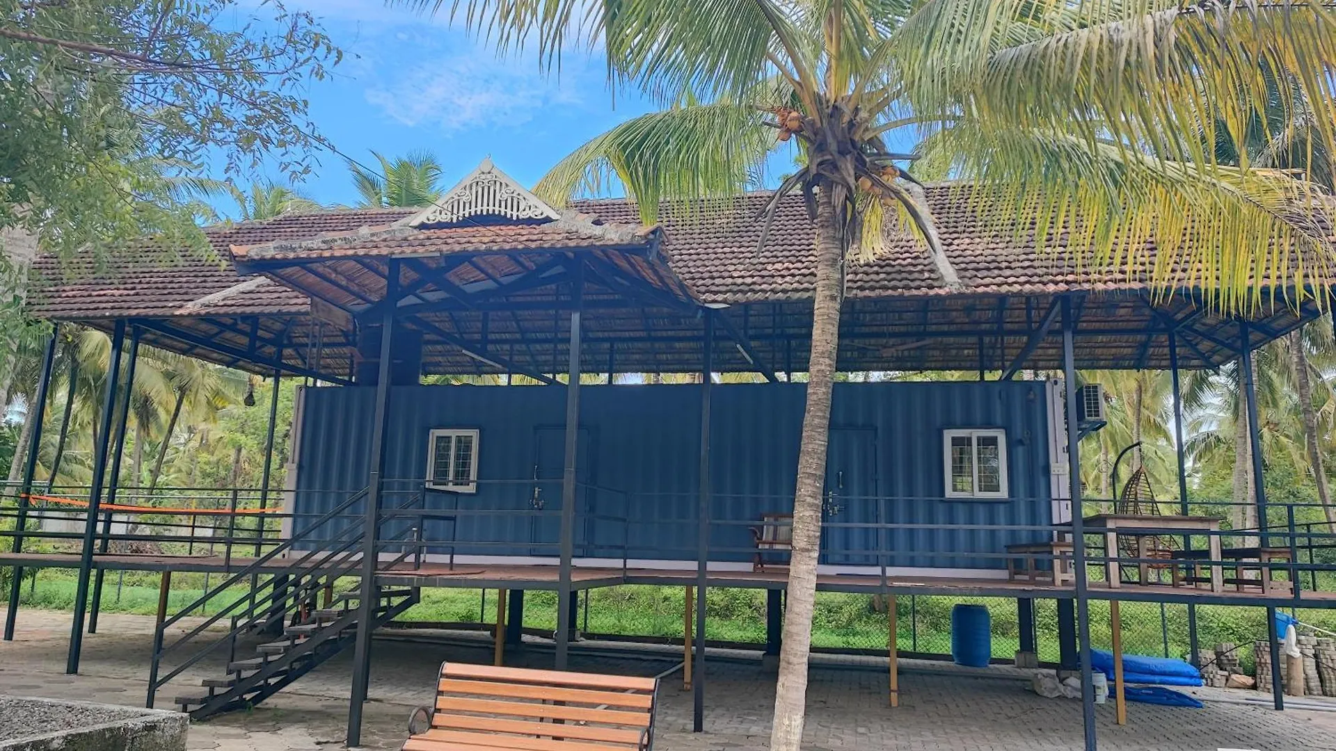Haydays Farm Stay Ac Container House With Pool Kozhinjampāra Indie