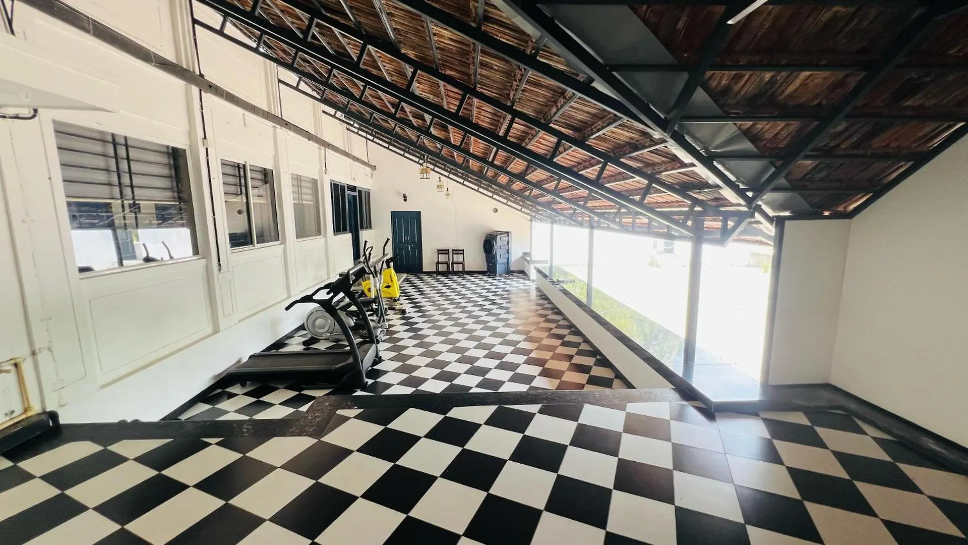 Haydays Farm Stay Ac Container House With Pool Kozhinjampāra