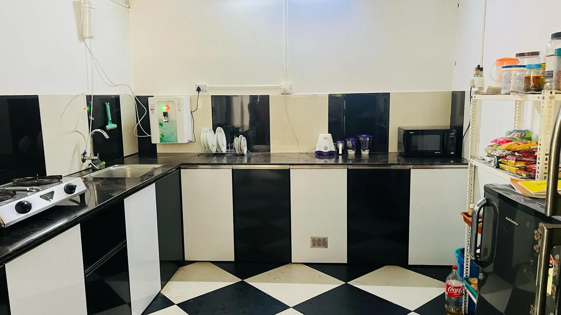 Haydays Farm Stay Ac Container House With Pool Kozhinjampāra